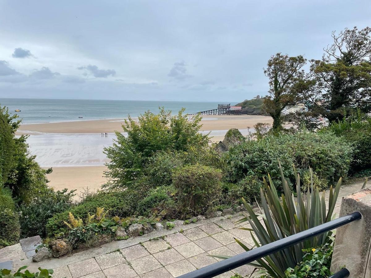 Newton Croft Tenby Overlooking North Beachアパートメント エクステリア 写真